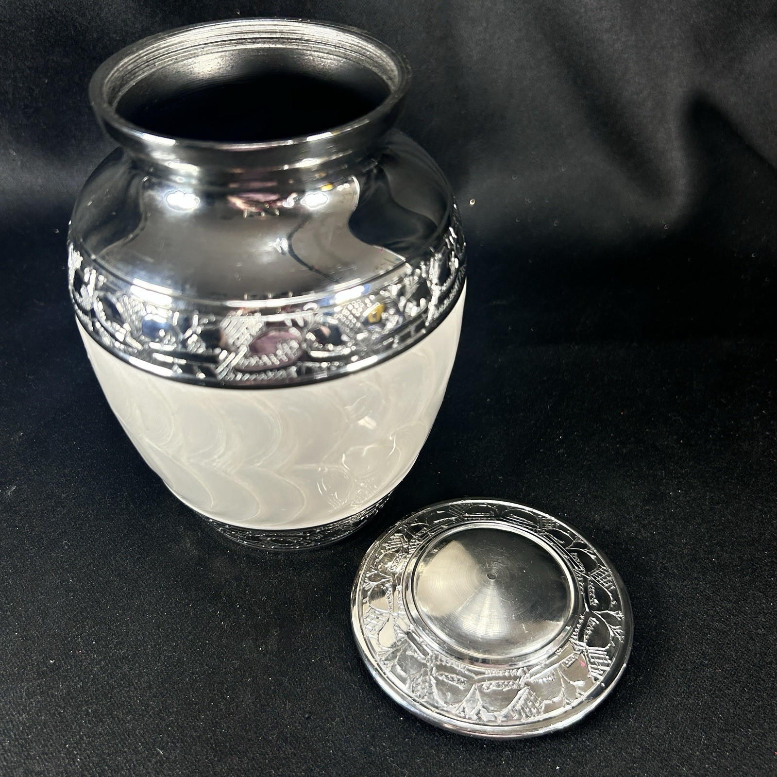 eSplanade Cremation Urn Memorial Jar Metal Burial Urns Keepsake for Ashes Brass