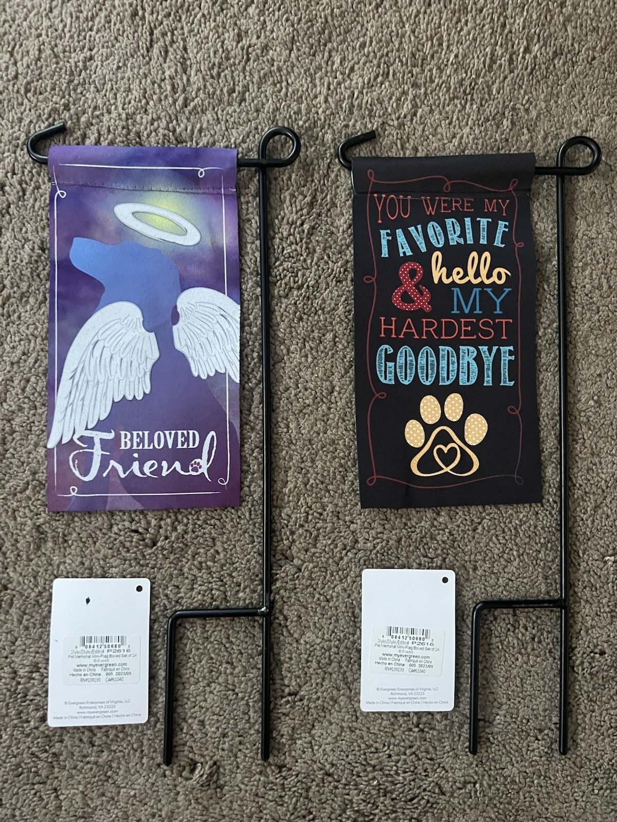 2 Different 8 in x 4 in Pet Remembrance Grave Marker Memorial Flags w/Stands NEW
