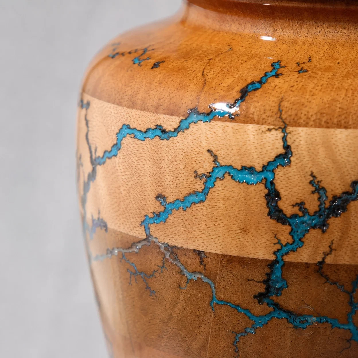 Azure Lightning Wooden Adult Cremation Urn – Handcrafted Fractal Design Urn