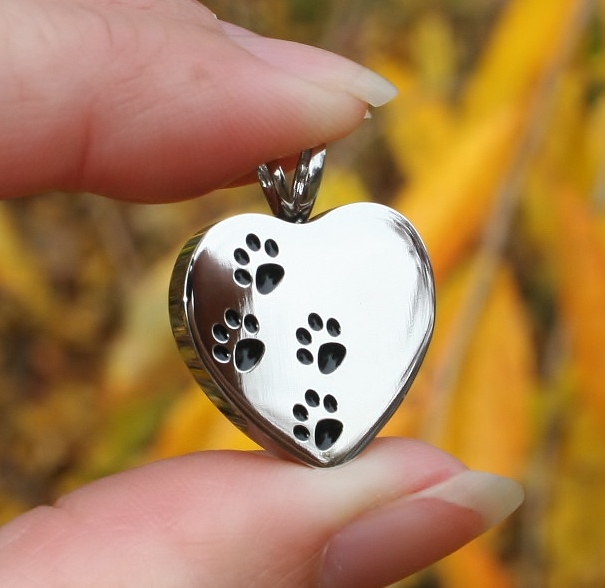 Pet Cremation Necklace Jewelry Pendant Urn 4 Ash Paw Prints On My Heart Dog Cat