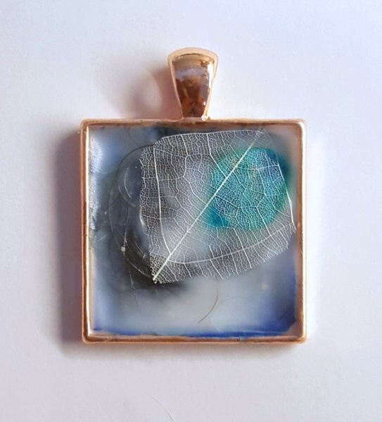 Memorial/Remembrance Pendant for Necklace – CUSTOM MADE with fur or ashes etc.