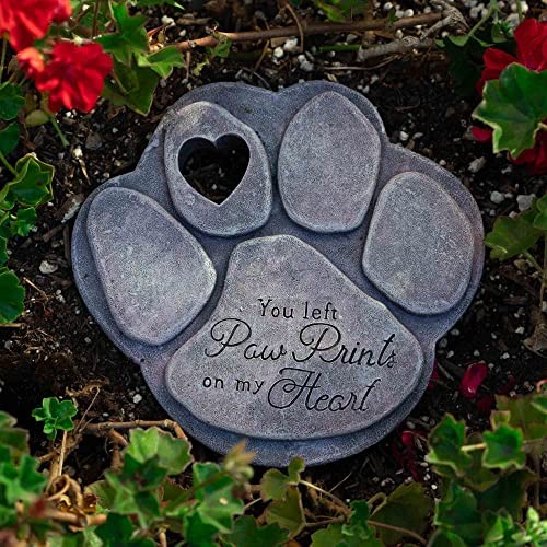 Pet Memorial Garden Stone – ‘You Left Paw Prints On My Heart’ – Dog or Cat