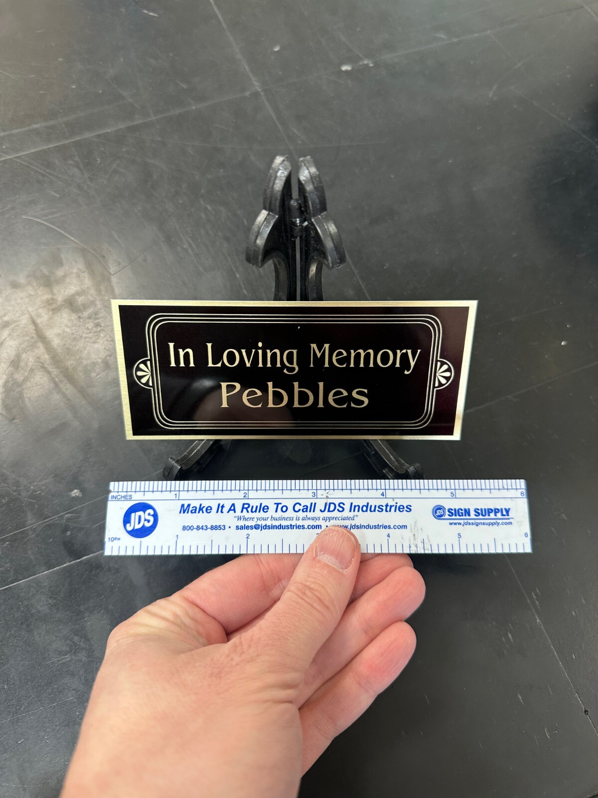 2 1/4″ x 5 1/4″ Customized Aluminum Plate for Pet Memoiral Urn