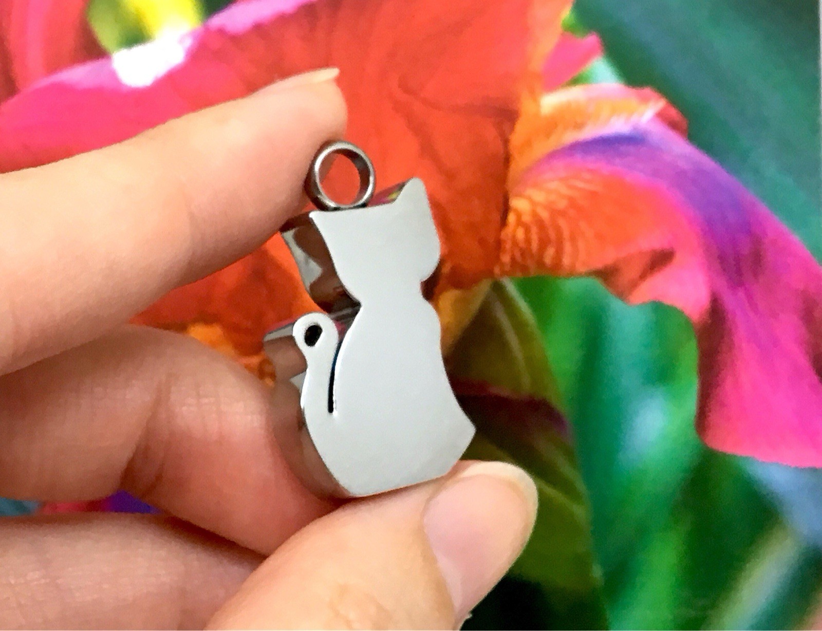Cat Cremation Necklace Jewelry Pendant Urn for Ashes Memorial Gift Silver Kitty