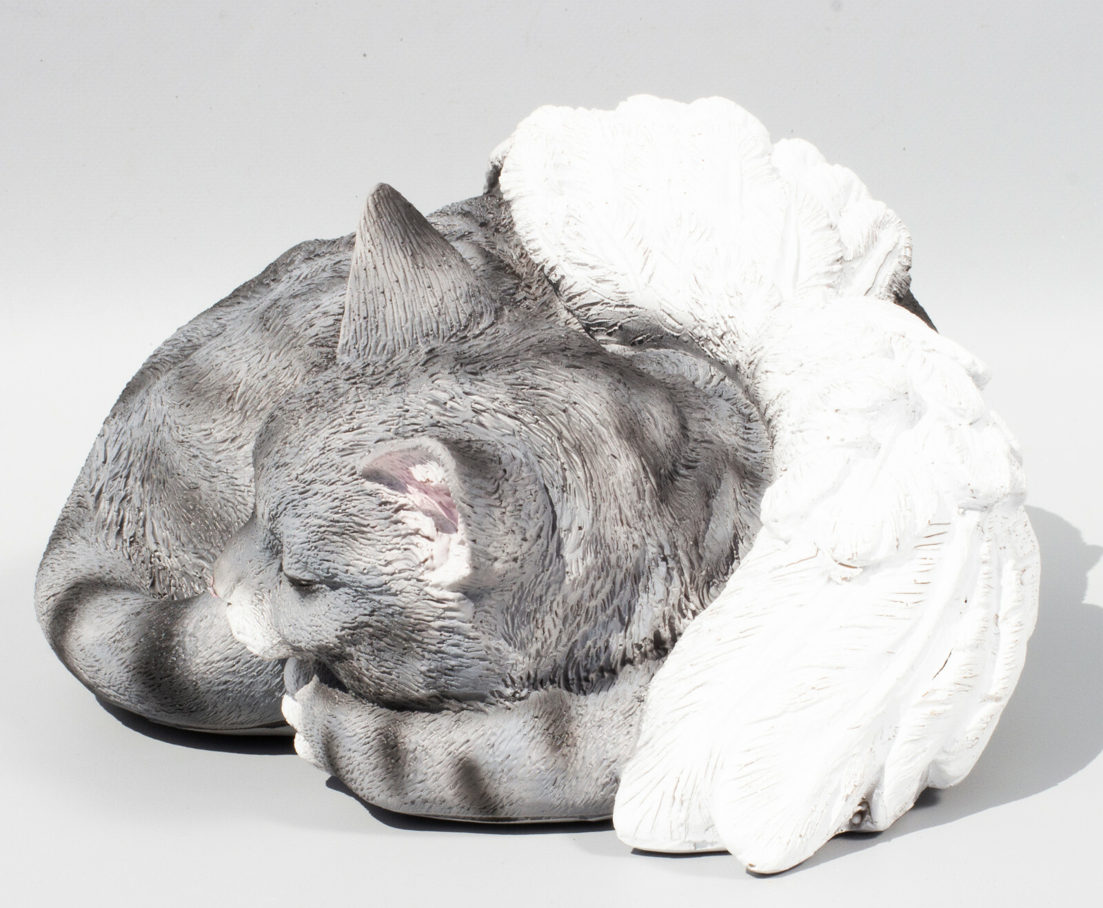 Angel Wings Cat Memorial Statue Sleeping Pet Garden Decor Outdoor Custom Painted
