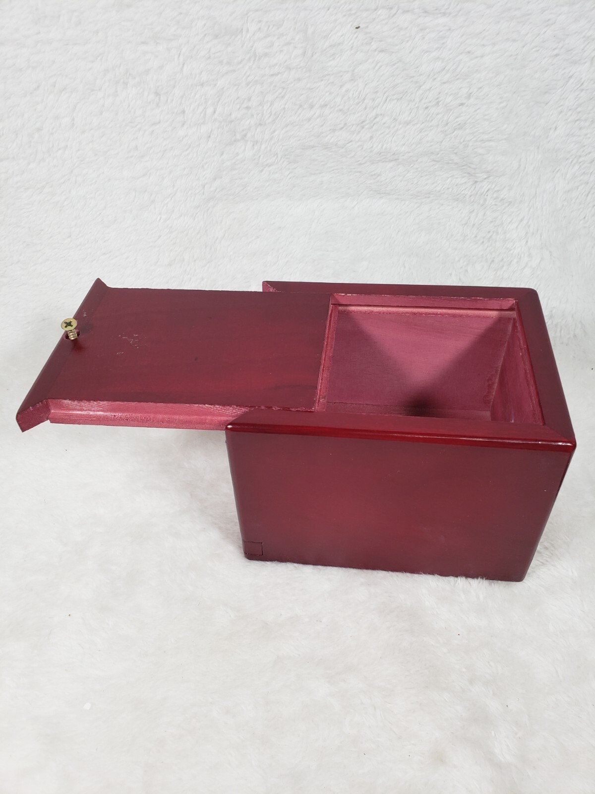 NEW IN BOX Silipax pet cremains Wood Urn with photo pocket medium size 5.5″ x 4″