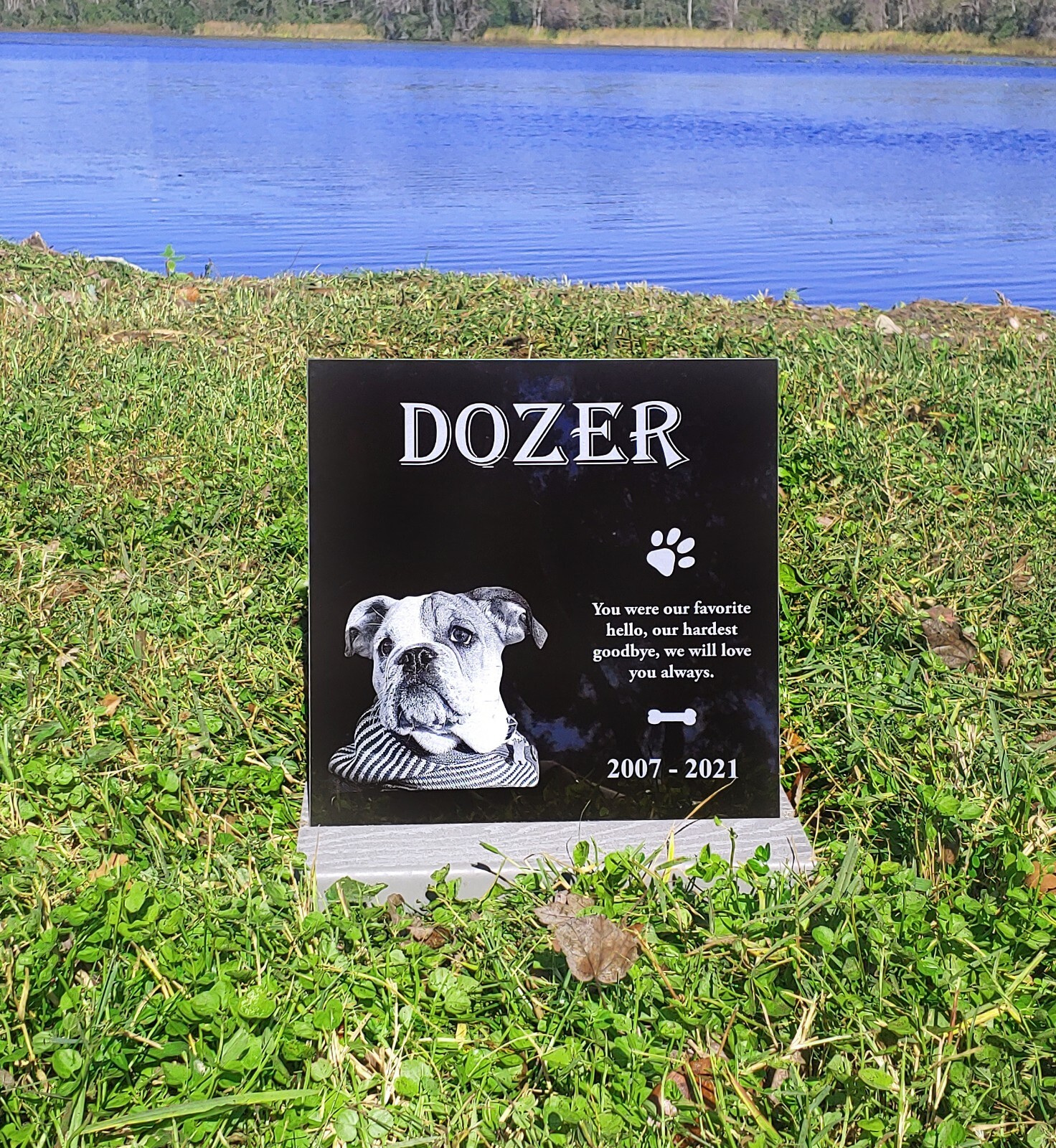 8×6 Tombstone Pet Memorial Stone Gravestone Picture Grave Garden Dog Puppy