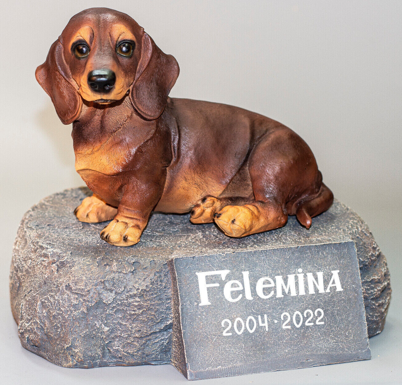 Brown Dachshund Memorial Headstone Dog Cremation Urn Pet Grave Marker Figurine