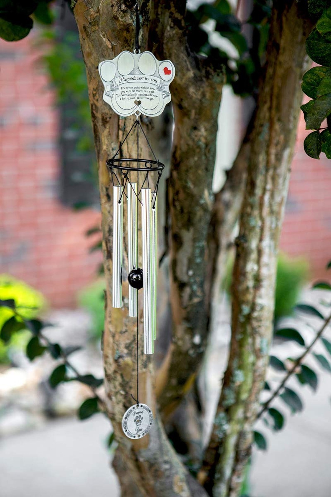 Pet Memorial Wind Chime – 18″ Metal Casted Pawprint Wind Chime – A Beautiful …