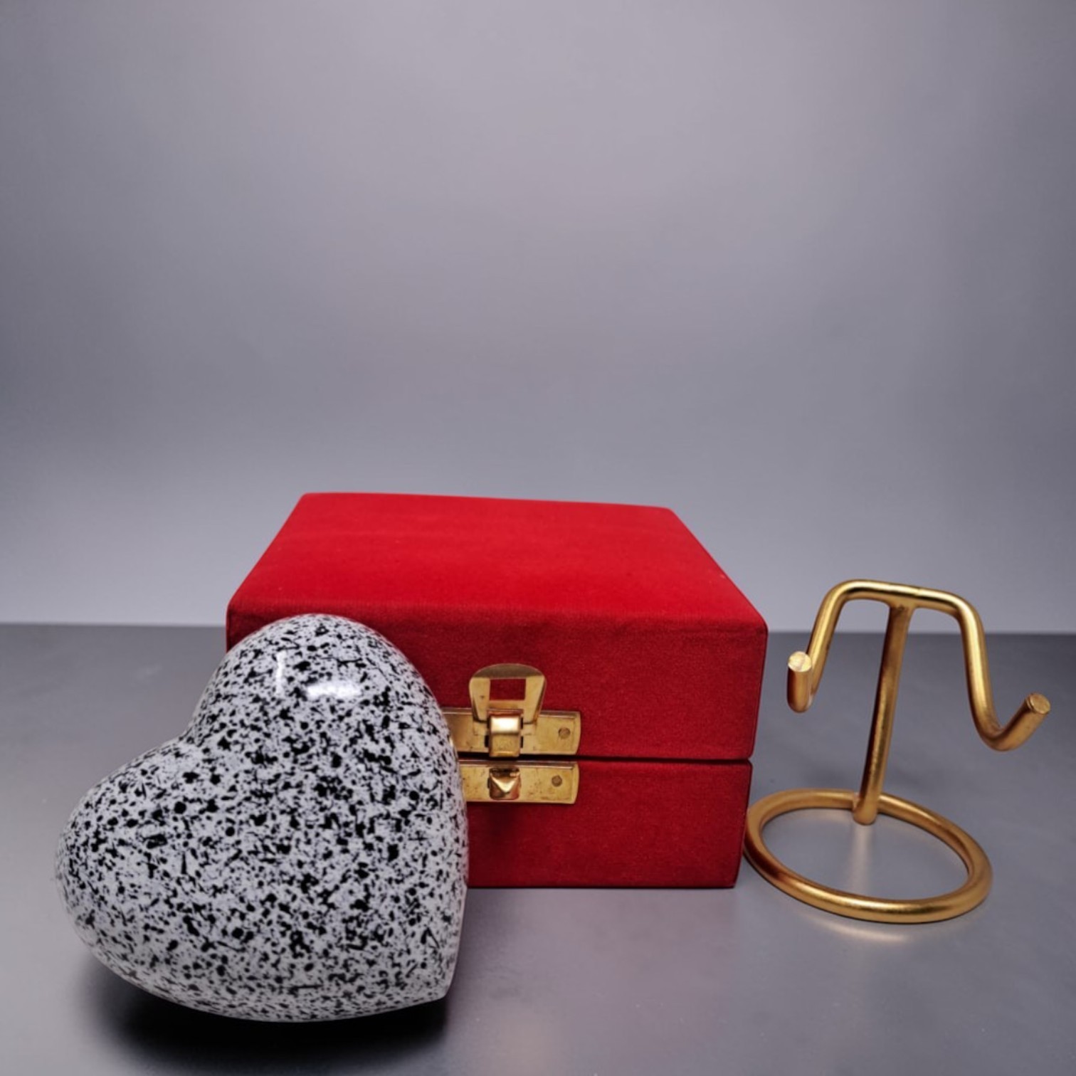 Mini Memorial Heart for Ashes Keepsake Cremation Urn Human Pet with Stand &Box