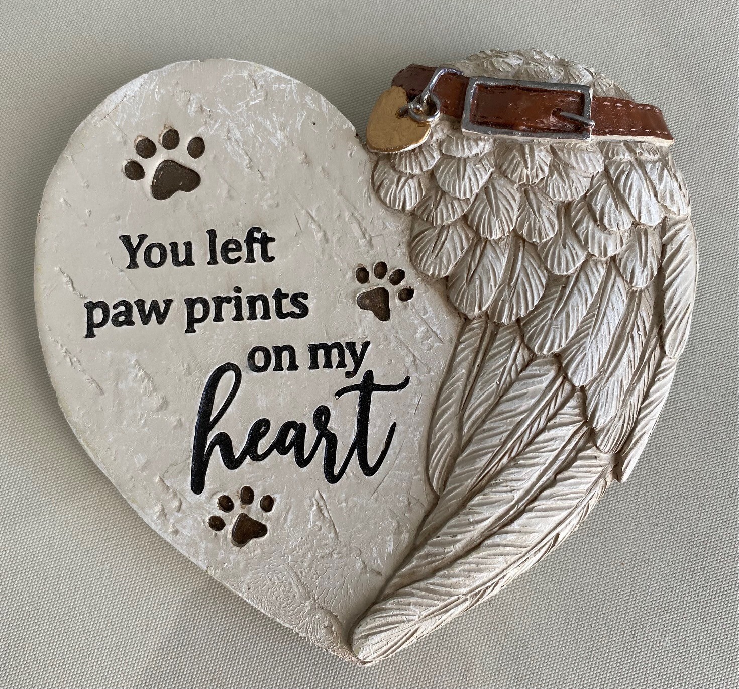 Pet Memorial Stone Marker Garden Stone Plaque Paw Prints on my Heart For Charity