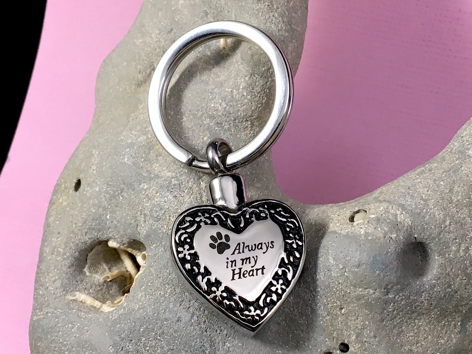 Pet Cremation Pendant Urn Keychain 1″ Key Ring Dog Cat Ashes Always in my Heart