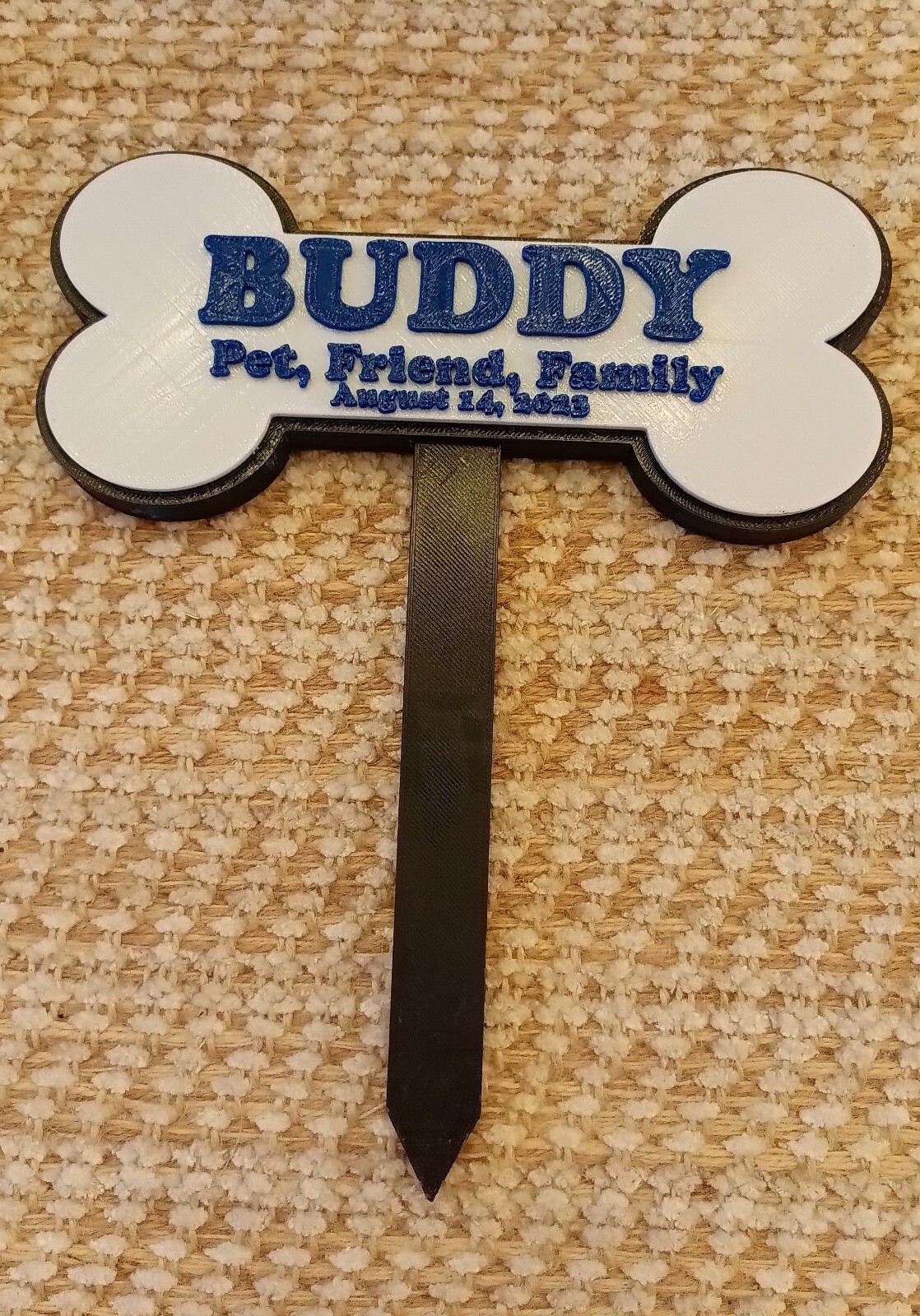 Personalized Pet Burial/Memorial Marker. Heavy-duty 3D Printed. Free Shipping!