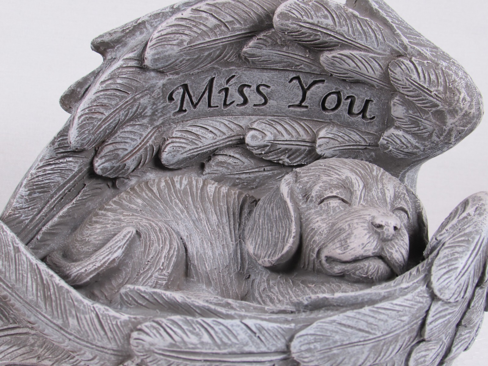 Pet Dog Memorial Sleeping Puppy Statue Angel Wings Grave Marker Keepsake