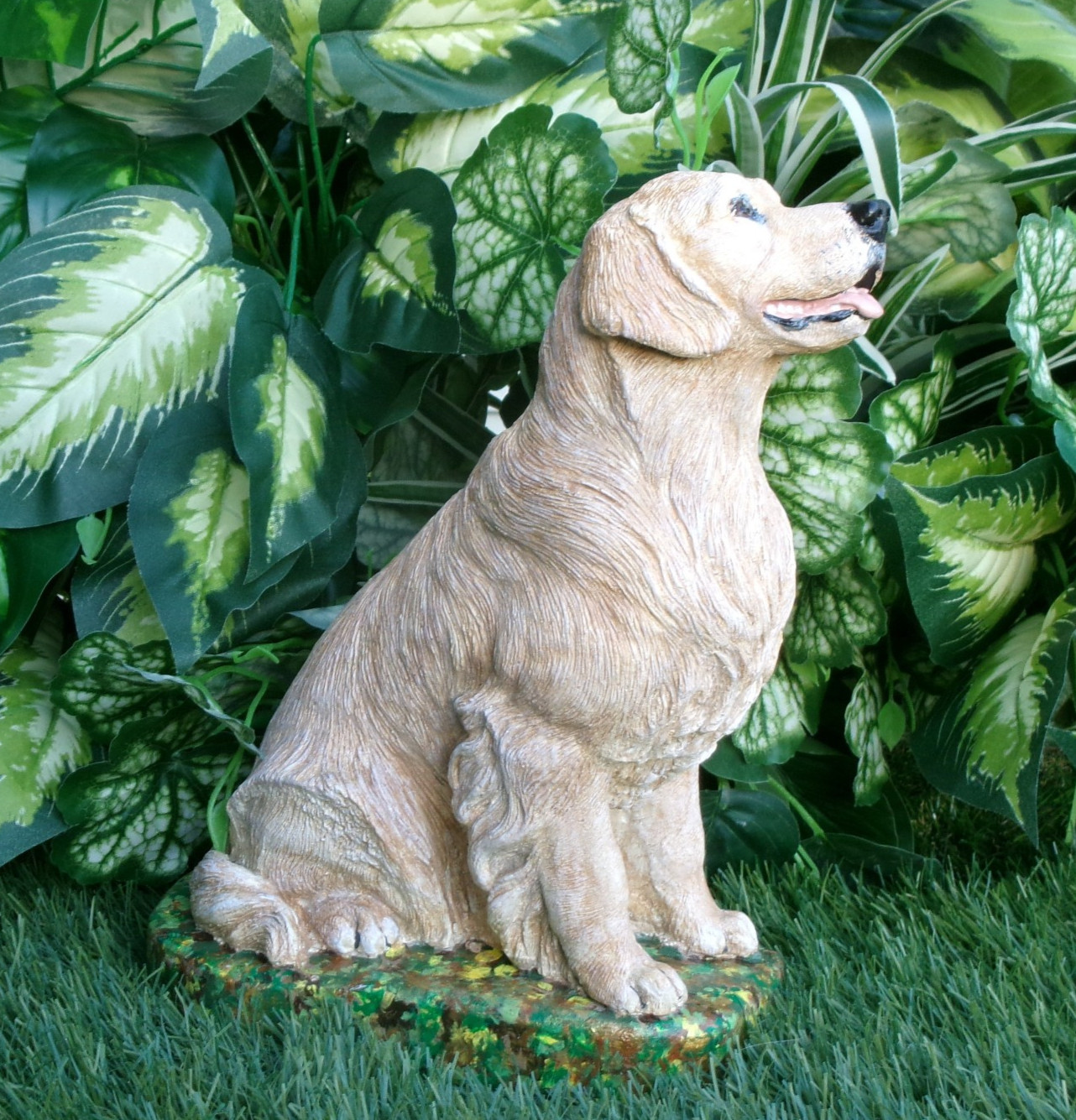 Golden Retriever Concrete Dog Statue Custom Painted Pet Loss Memorial Stone Dog