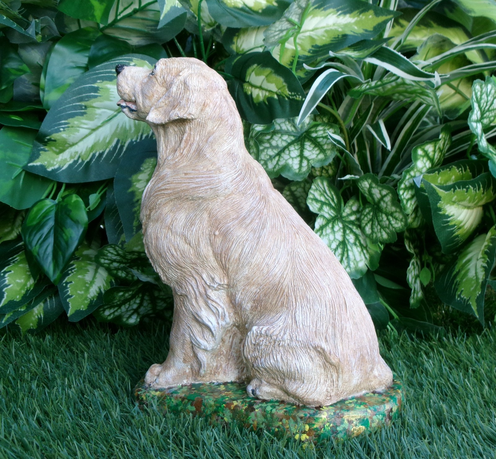 Golden Retriever Concrete Dog Statue Custom Painted Pet Loss Memorial Stone Dog