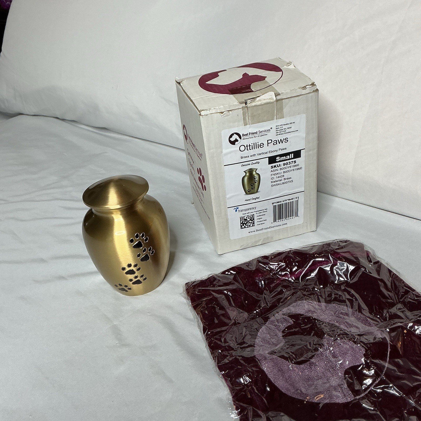 Ottillie Paws Pet Urn Size Small Brass New Open Box