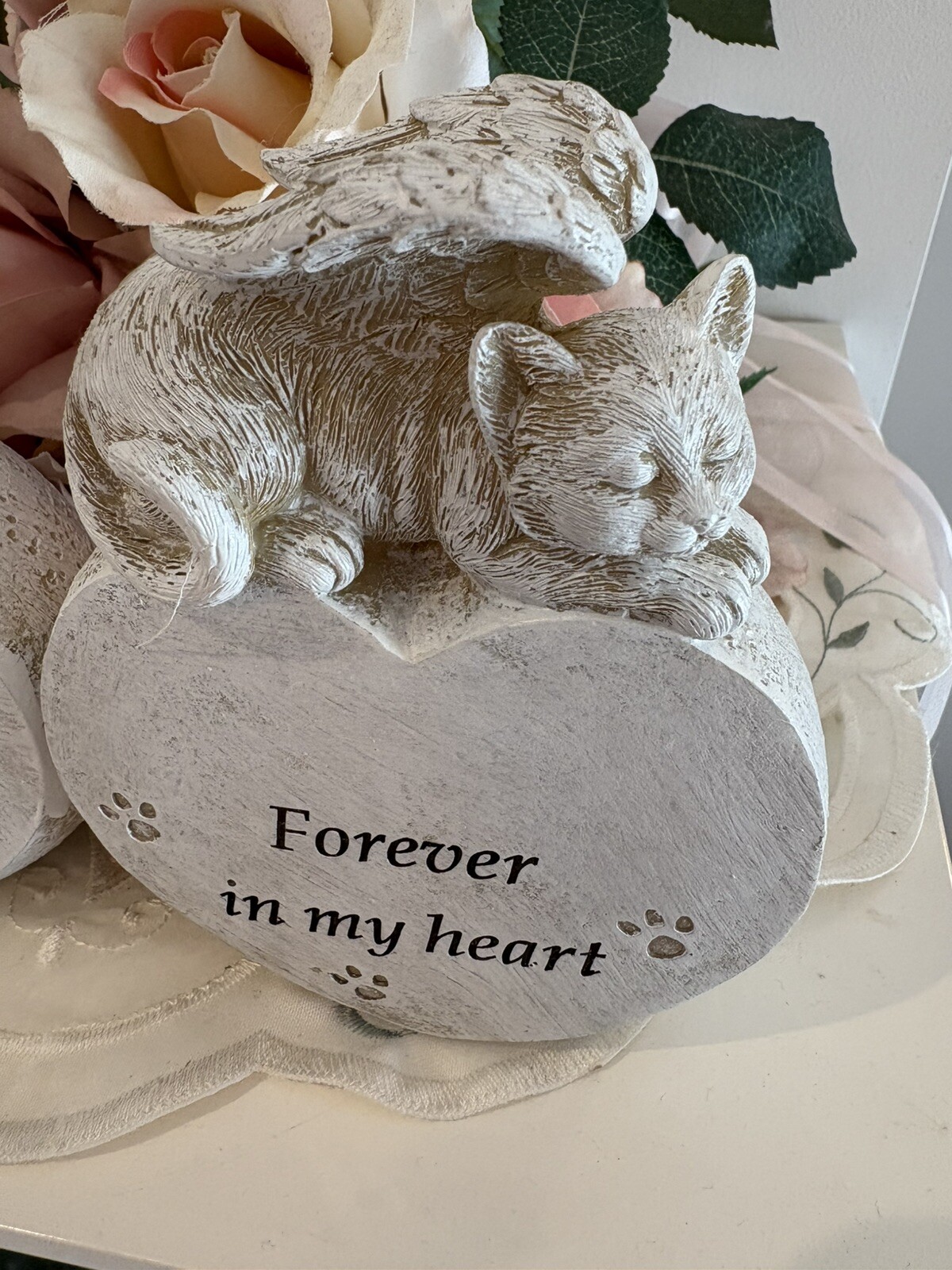 ~❤️~PET MEMORIAL Grave Sleeping Angel Cat/Dog heart wings Figurine 13cms