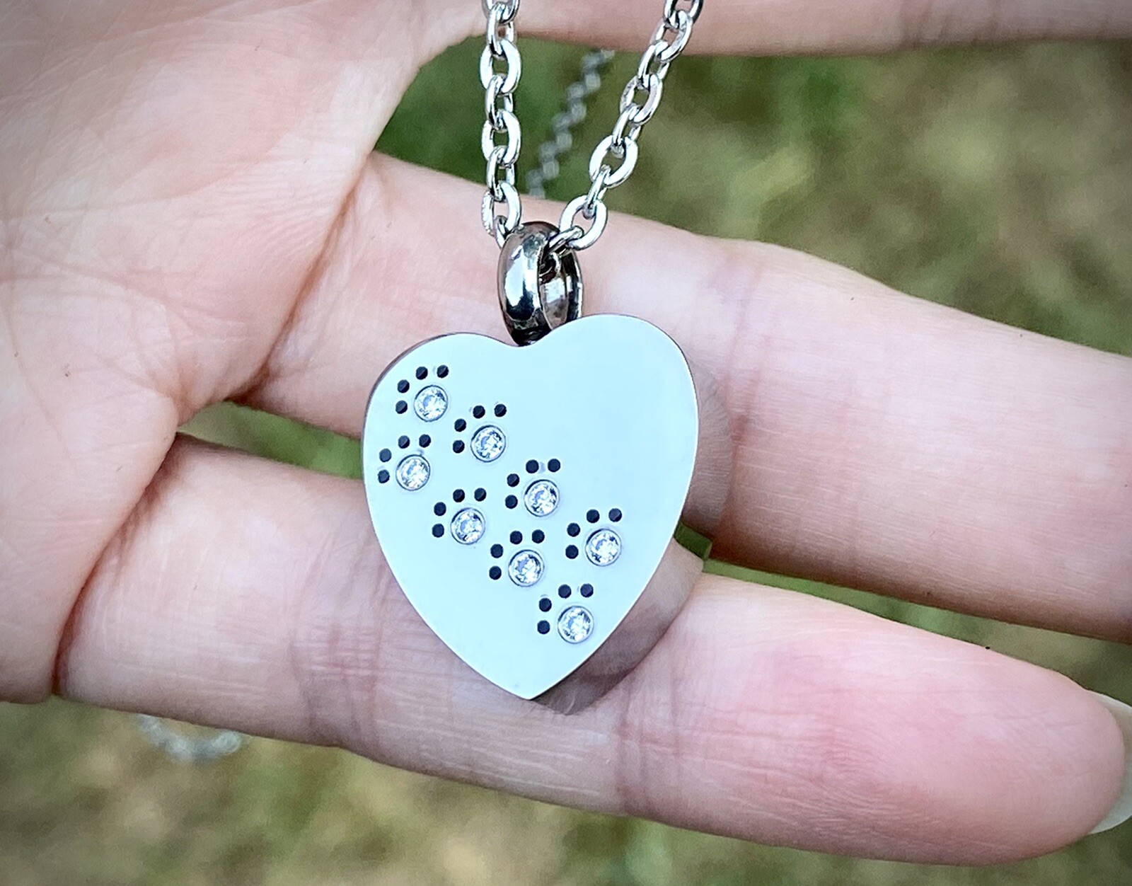 Pet Cremation Necklace Jewelry Pendant Urn for Ashes Dog Cat Crystal Paw Prints