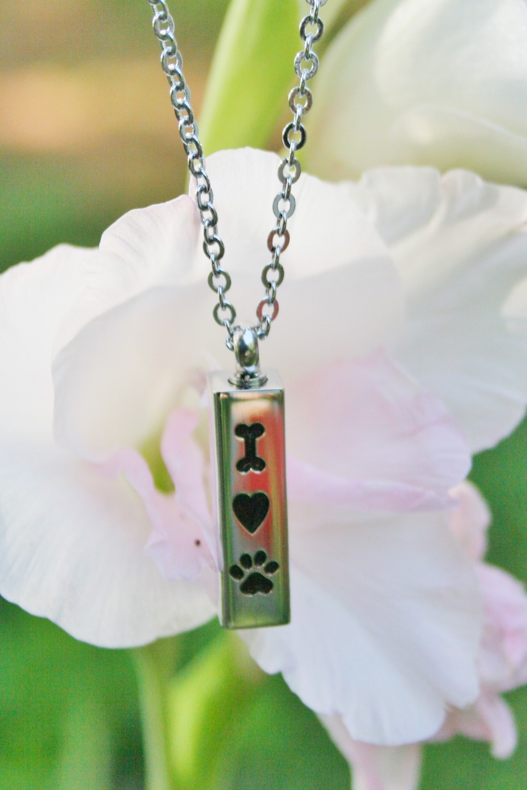 Pet Cremation Jewelry Pendant Urn Necklace for Ashes Dog Bone Heart Paw Print