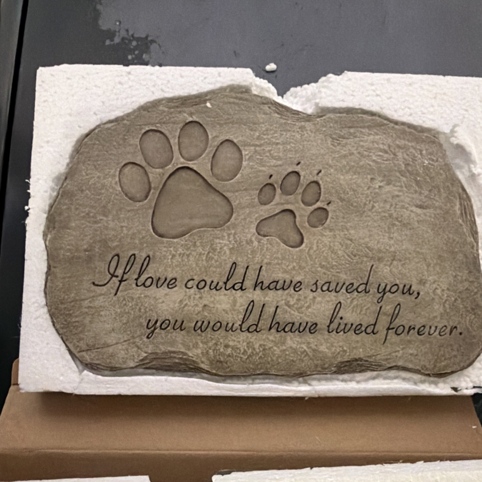 NorthCrest Outdoor Engraved Pet Memorial Plaque Paw Print Garden Stone