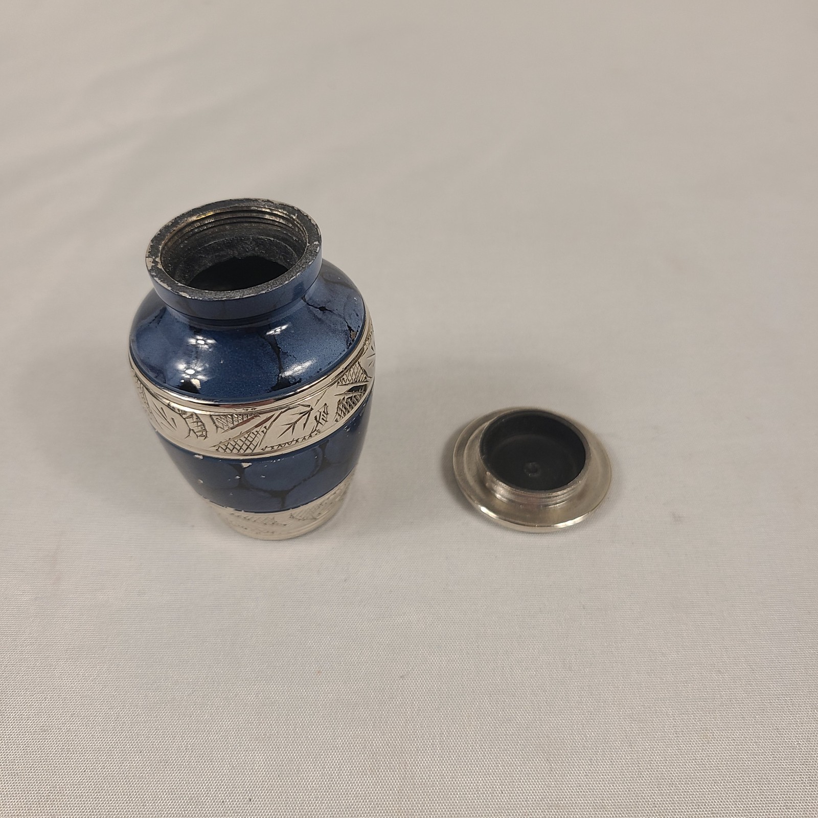 Keepsake Urns For Human Adult And Pet Ashes VTG