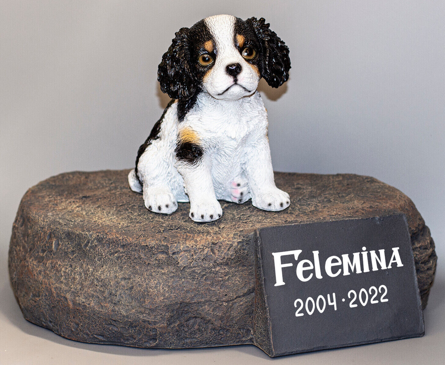 Cocker Spaniel Urn Pet Ashes Memorial Headstone Marker Figurine Dog Grave Decor