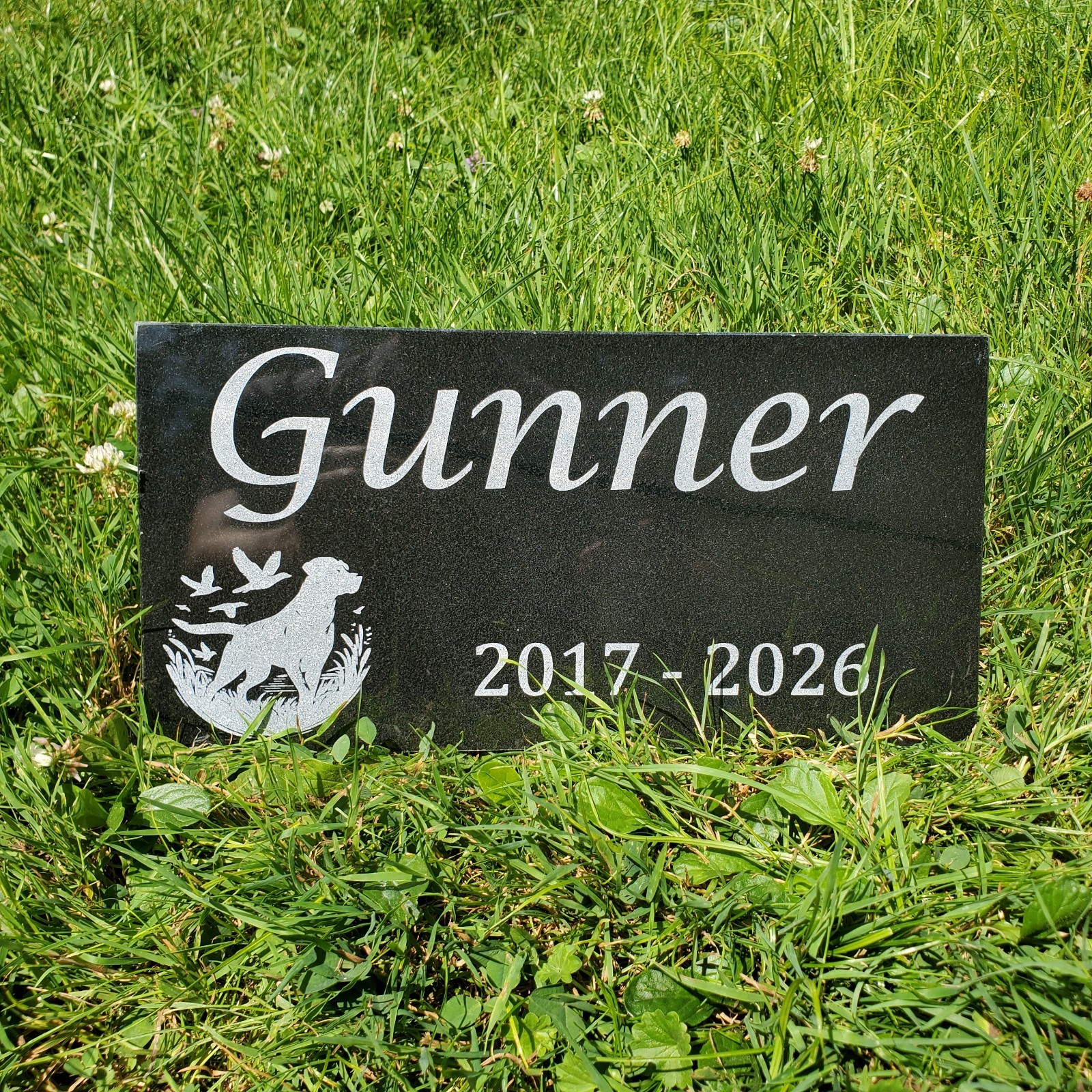 Hunting Dog Grave Marker Headstone Garden Pet Loss Memorial Burial Stone t25