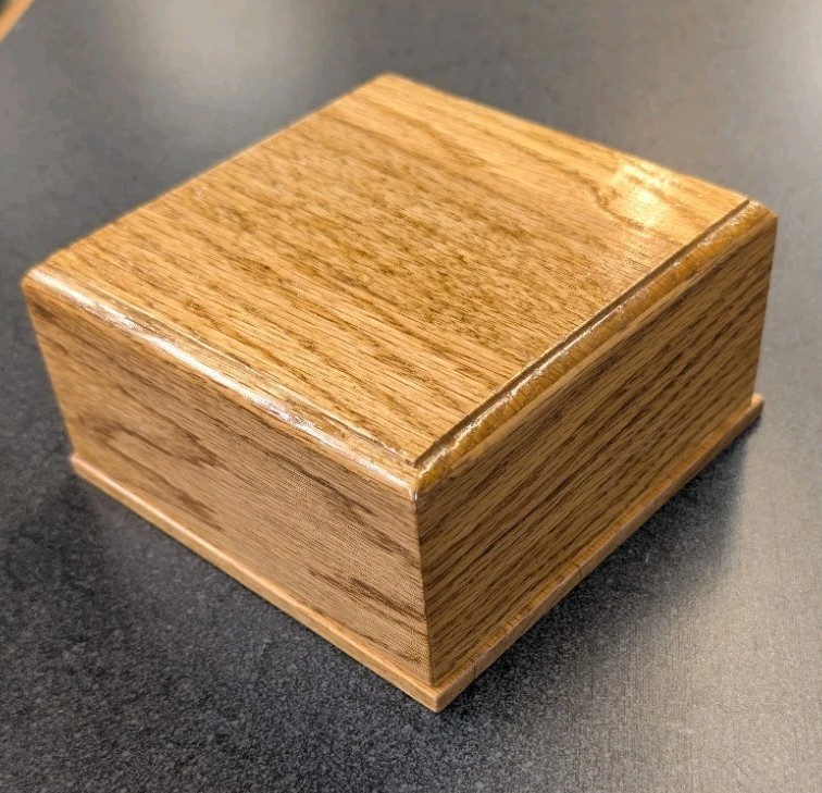 Pet Memorial Cremation Urn- Small Dog Or Cat – Solid Oak with golden Oak Finish