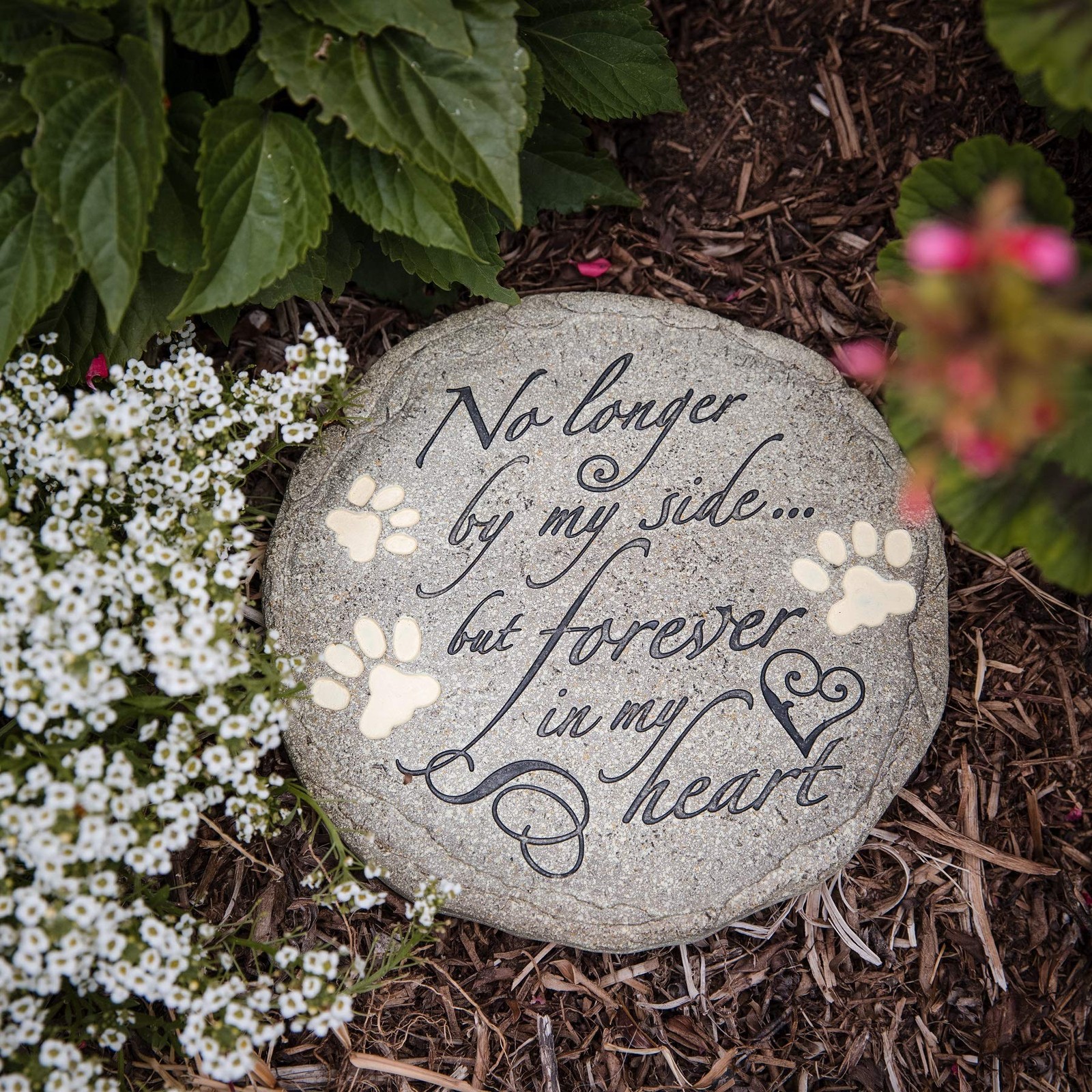 Cat or Dog Grave Marker Garden Memorial 8.07 x x .5 “, black, white