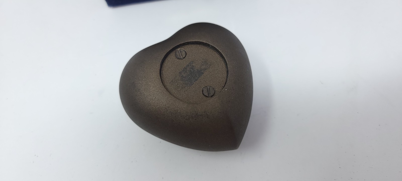 Heart Shaped Pet Urn & Keepsakes for Pet Ashes Black With Case