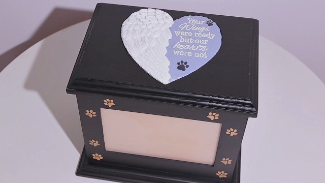 Large Wooden Pet Memorial Urn for Dogs & Cats, Cremation Keepsake Box with Photo