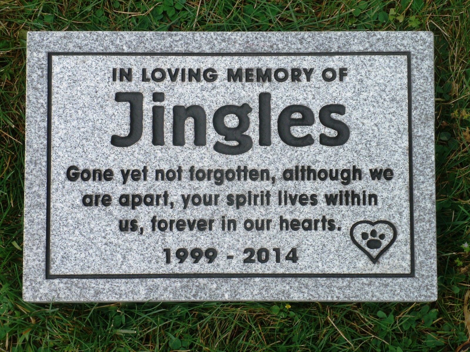Personalized pet memorial head stone grave marker 12 x 8″custom engraved
