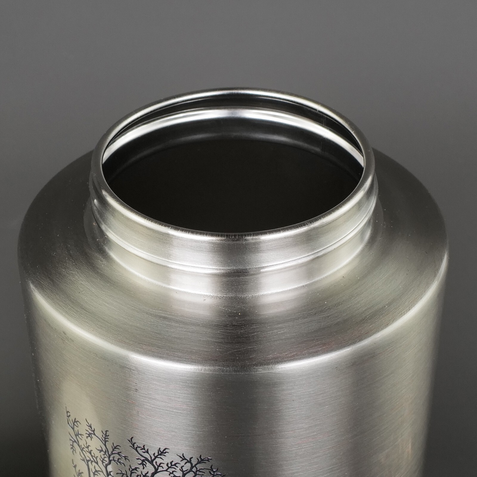 Pet Cremation Urns for Dogs Ashes, Up to 60 lbs Dog Memorial Keepsake Urns