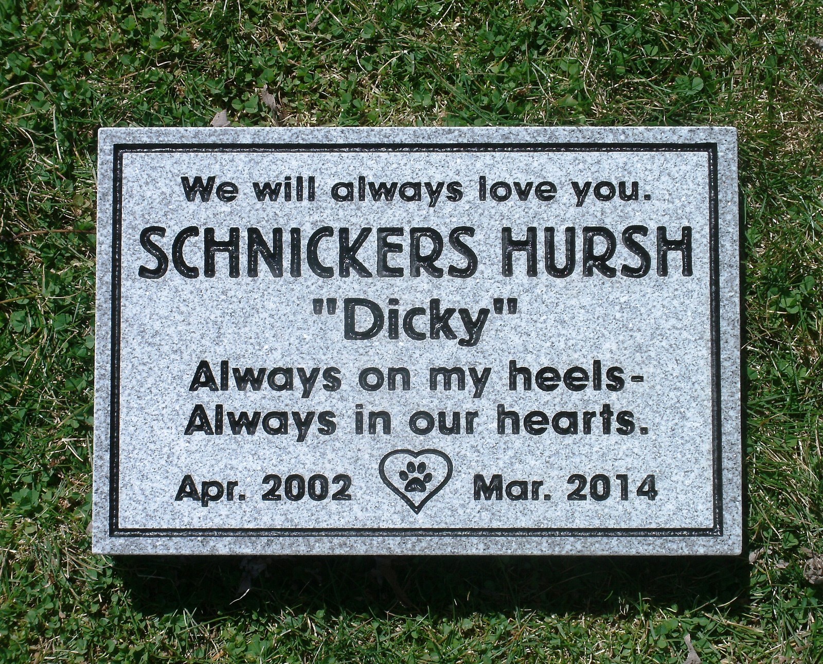 Personalized pet memorial head stone grave marker 12 x 8″custom engraved