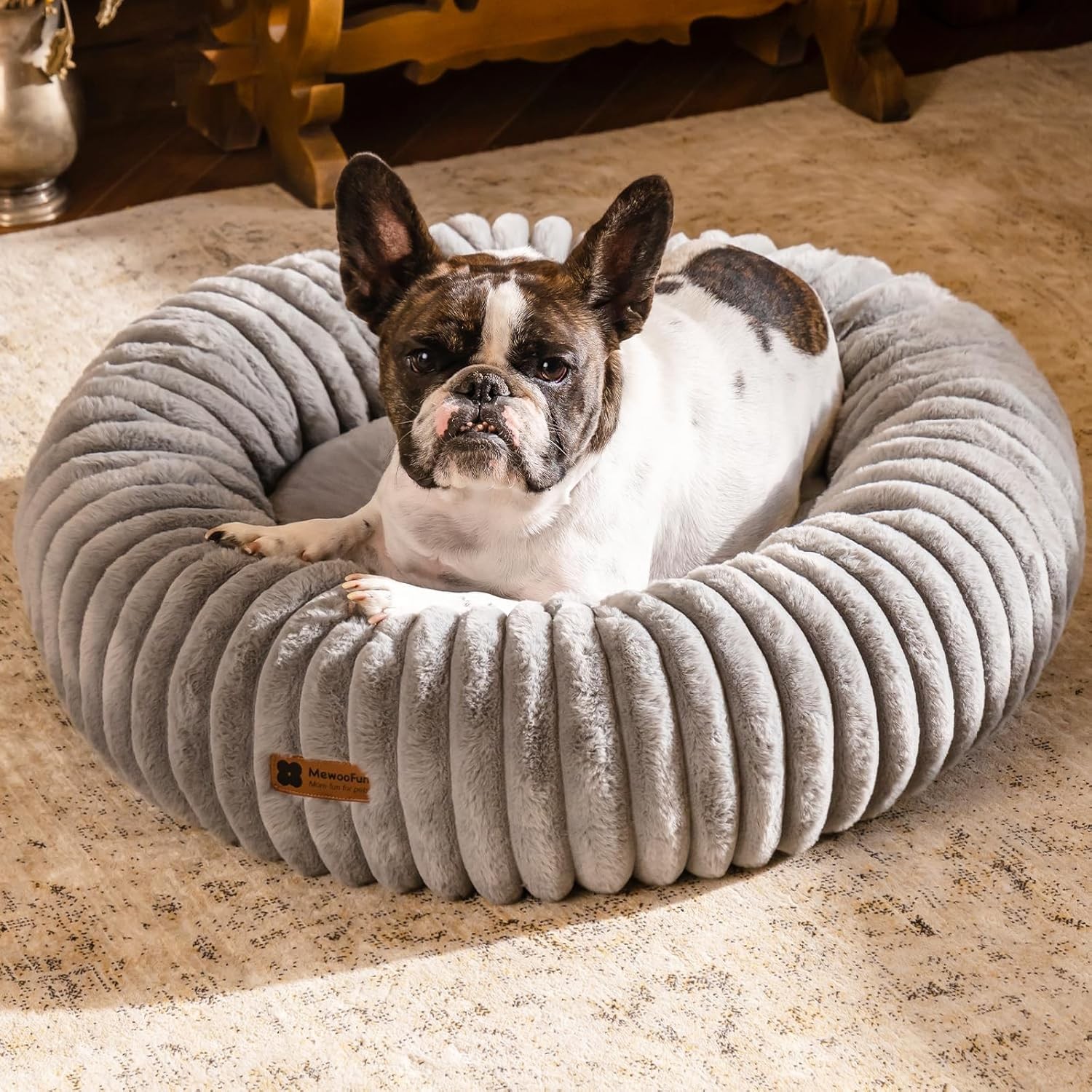 MEWOOFUN Donut Cat Bed – Washable Round Pet Bed For Indoor Cats & Kittens, Fluff