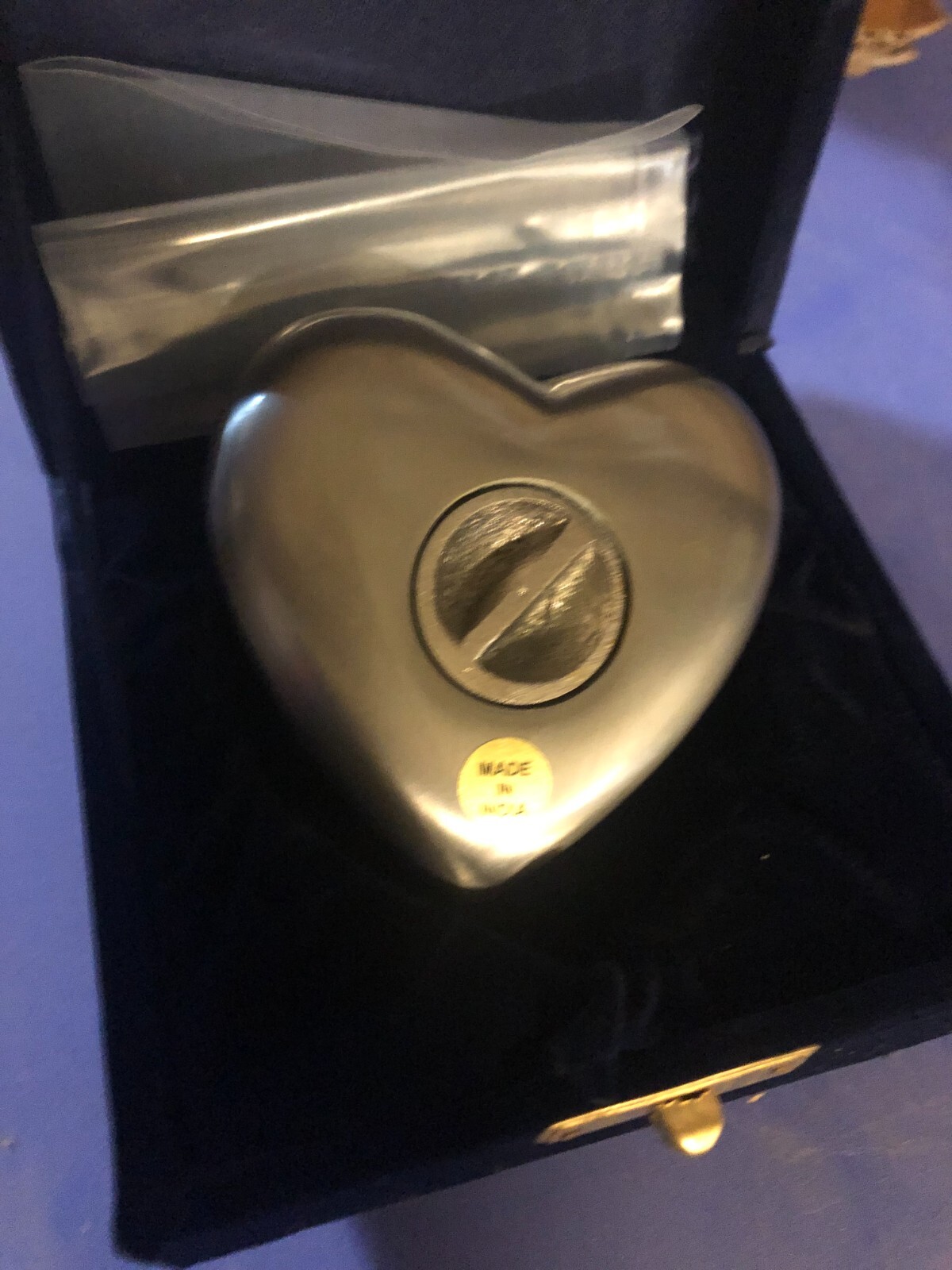 Mini Heart-Shaped Cremation Urn Memorial Ashes Container for Pets/Animals