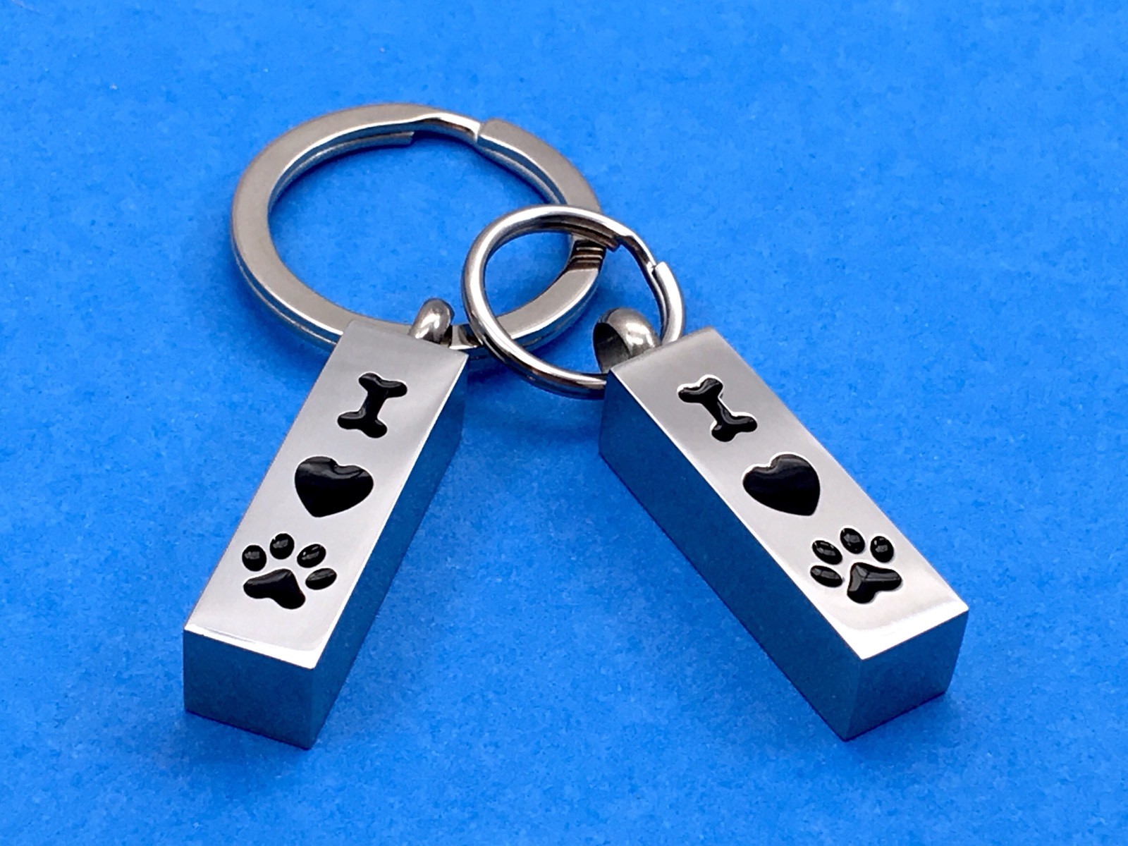 Pet Cremation Jewelry Pendant Urn Necklace for Ashes Dog Bone Heart Paw Print