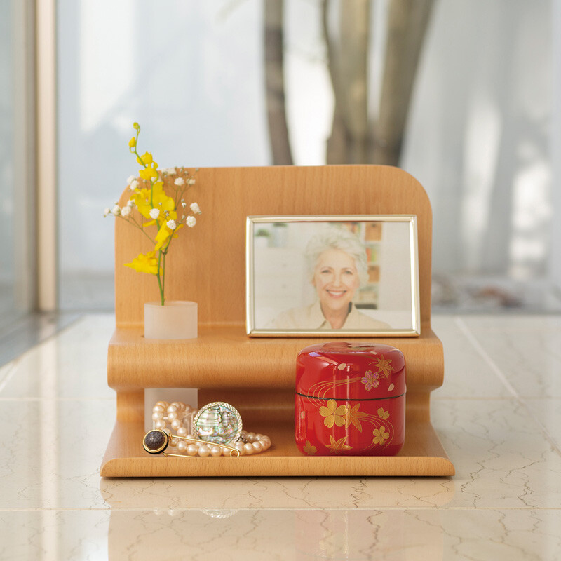 Yutori Beauty of the Four Seasons (color:RD) Small Keepsake Urn for Human Ashes