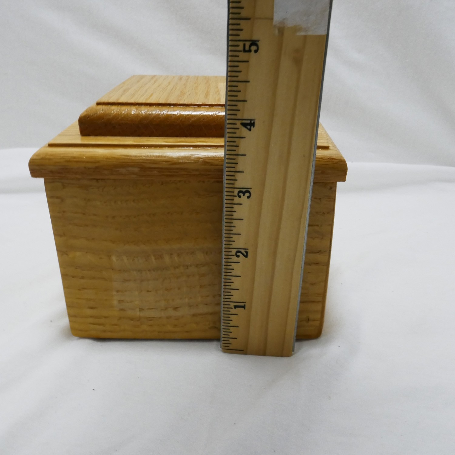Pet Memorial Cremation Urn- Small Dog Or Cat – Solid Oak with golden Oak Finish